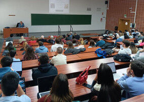 Un estudio revela el desconocimiento de acontecimientos familiares de la guerra civil y la posguerra entre el estudiantado de Periodismo de la Universitat
