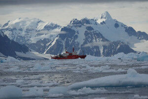 Una campa�a de la UB analiza el impacto de los micropl�sticos en la fauna marina en la Ant�rtida